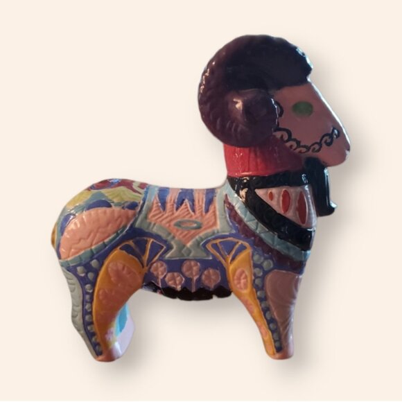 Vintage Ram Figurine Ceramic Ornate Etched Pastel Farm Animal Statue Retro - Picture 2 of 4